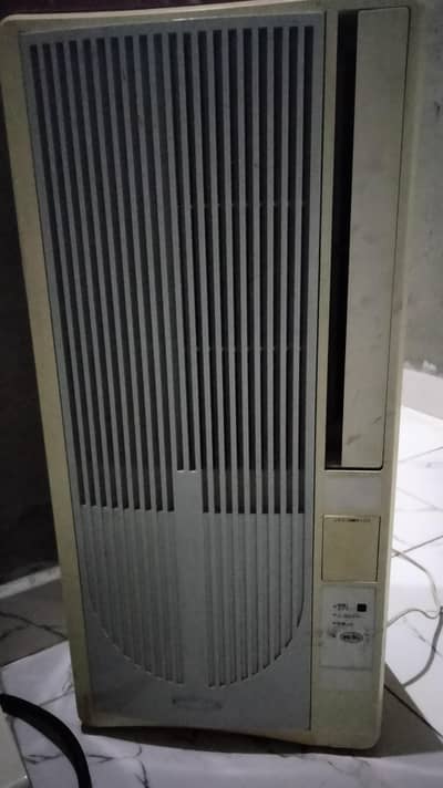 ship ac good condition and good work