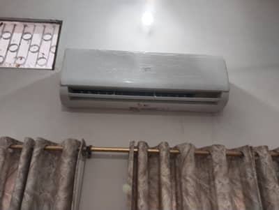 Haier split ac urgent sell