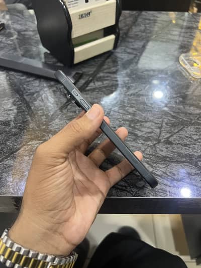 Apple iPhone 15