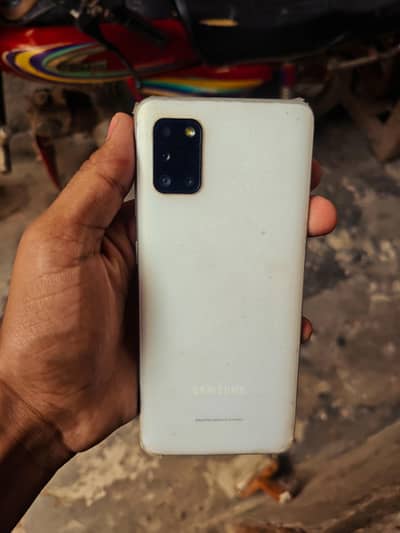 Samsung Mobile A31