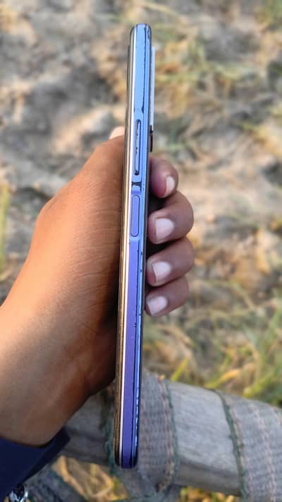 Vivo Y21