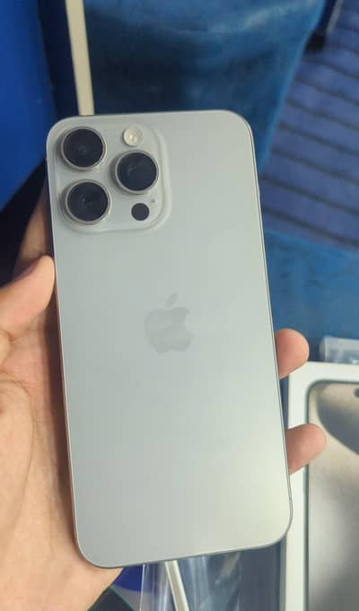 Apple iPhone 15 Pro Max