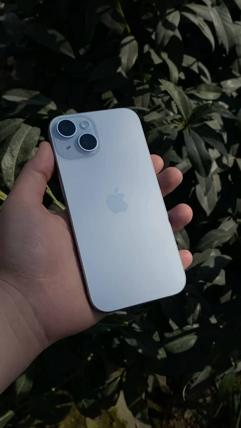 Apple iPhone 15 plus 0