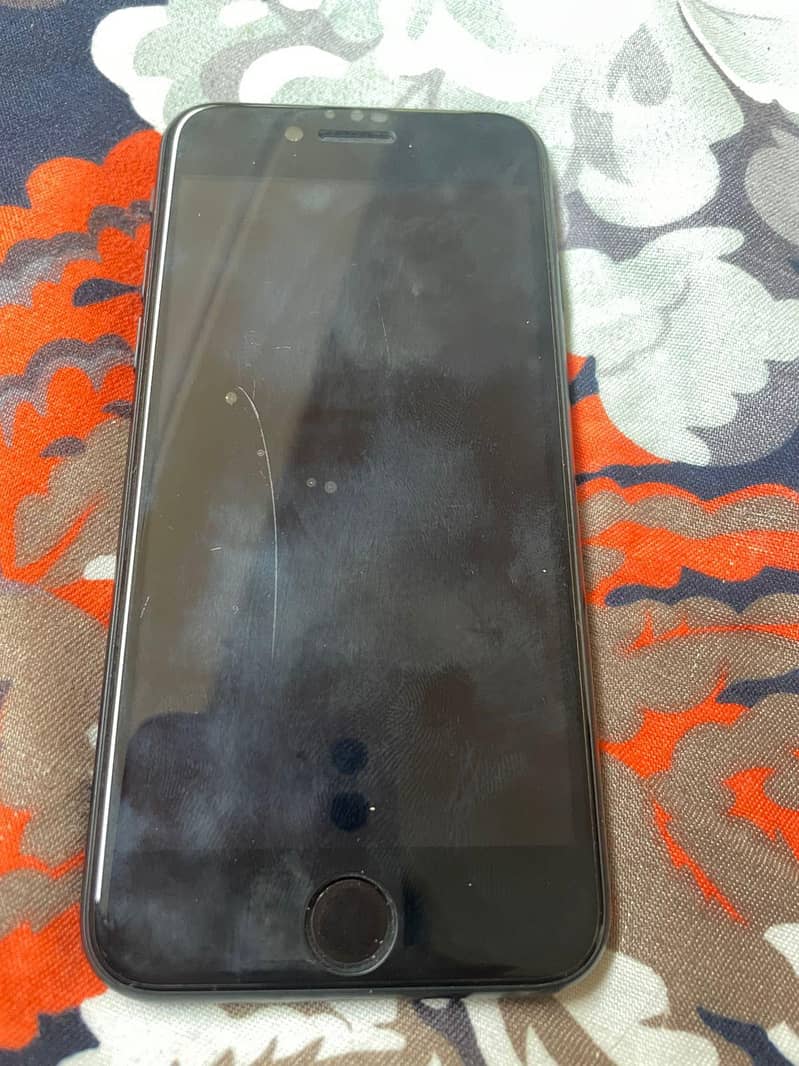 iPhone SE 2 1