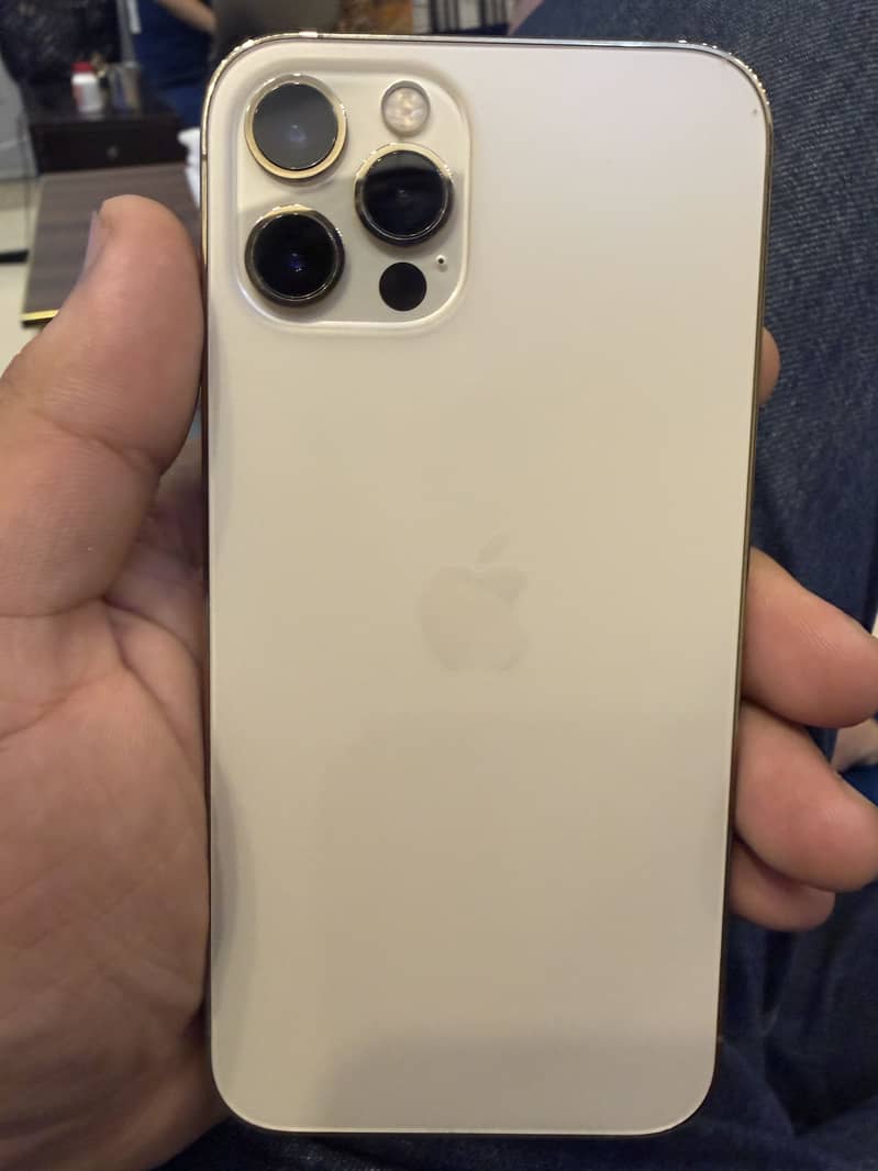 Apple iPhone 12 Pro 0