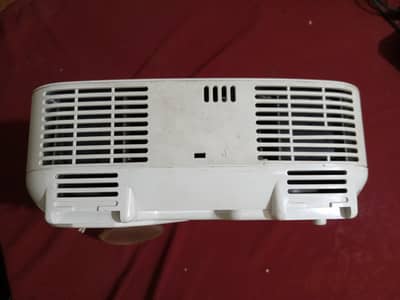 NEC Projector