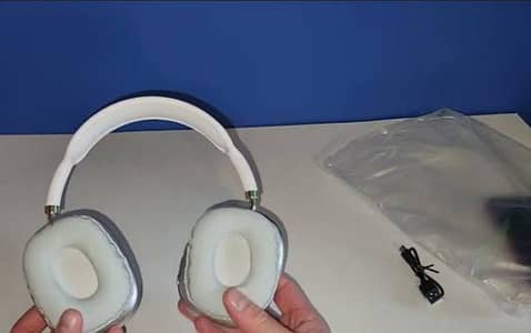 p9 headphones