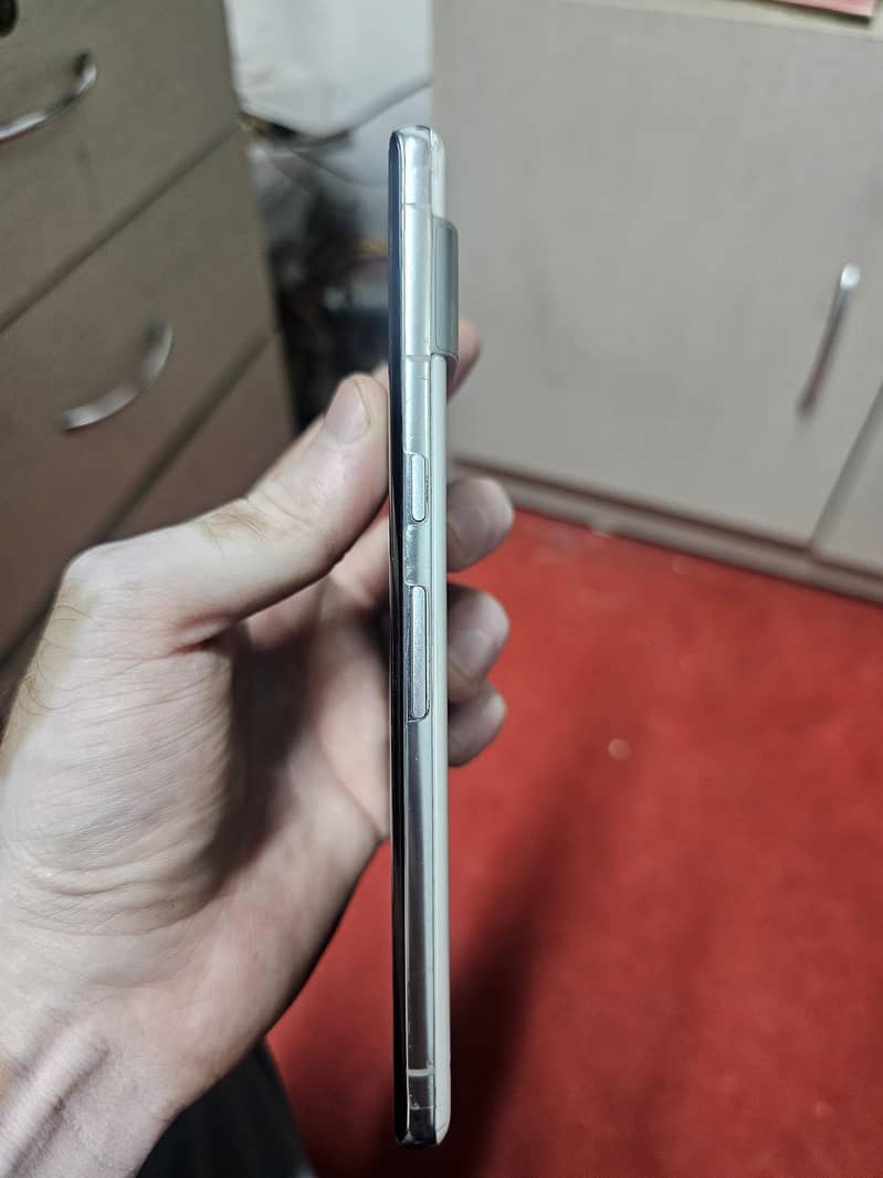 Google Pixel 7 Pro 2