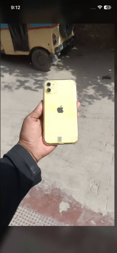 Apple iPhone 11