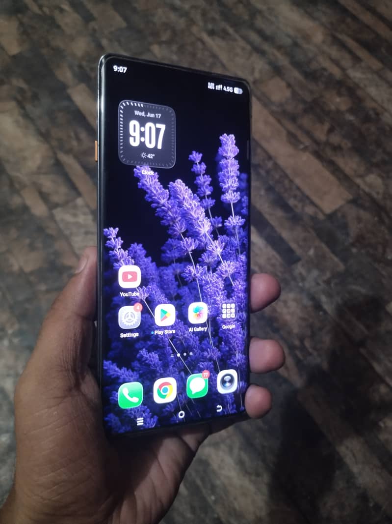 Tecno CAMON 40 Pro 5