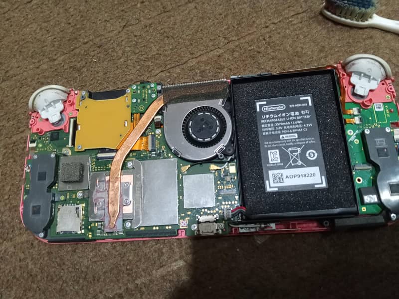 nintendo switch lite 1