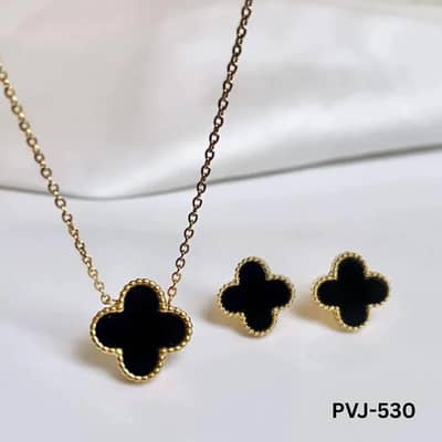 Black Clover Jewellery Set Gold Tones for Women 0/3/4/1/4/2/3/6/6/5/3