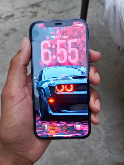 Apple iPhone 12