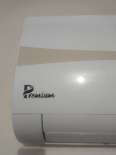 Haier 1.5 ton DC inverter AC