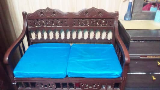 urgent sale sofy
