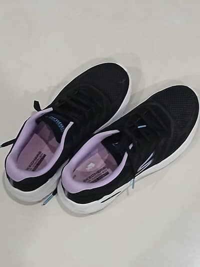 Skechers Uk Size 4