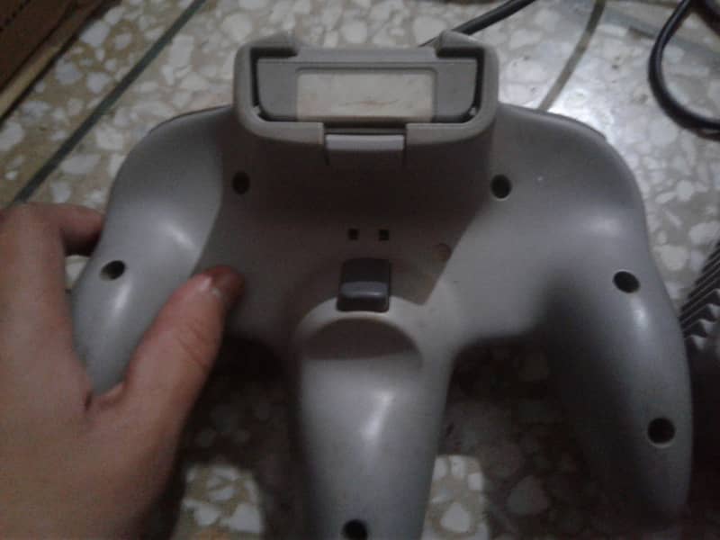 Nintendo Controllers 10