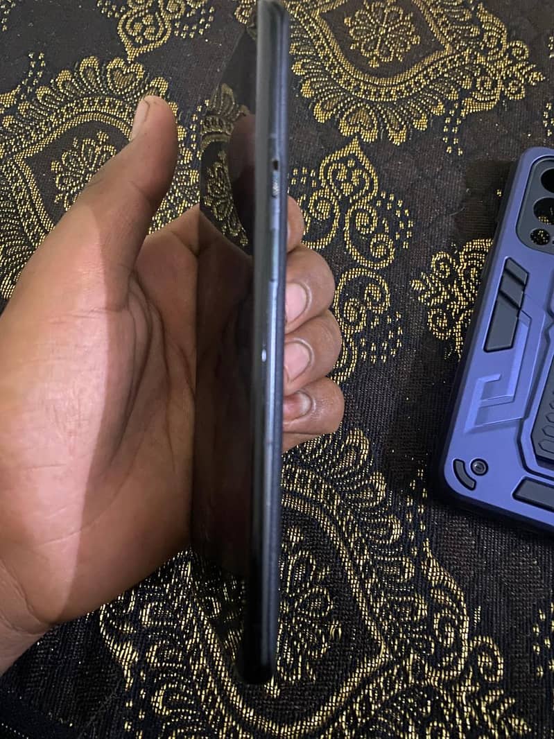 One Plus 9 pro 4