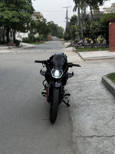 Yamaha ybr