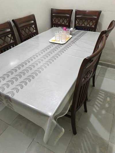 dinning table for sale 6 chairs solid wood