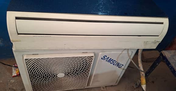 Samsung split-unit air conditioner