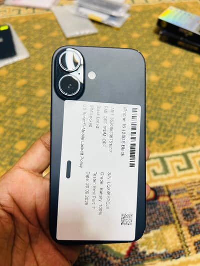 Apple iPhone 16