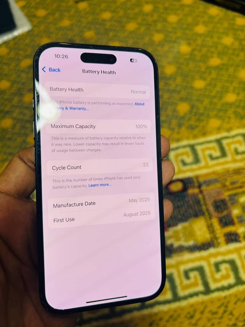 Apple iPhone 16 6