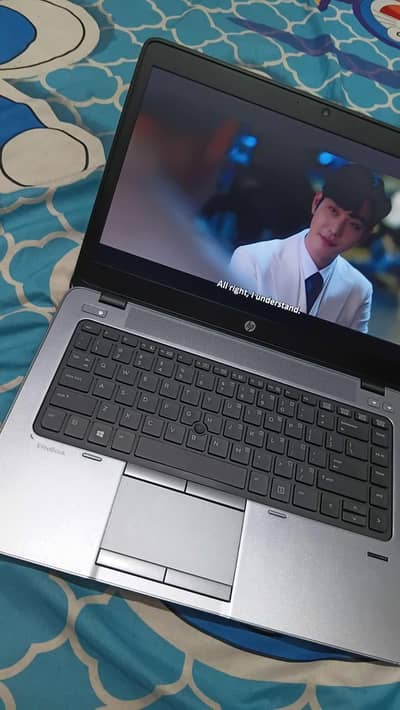 hp 840G1 - core i5 4th generation with 8/128 SSD