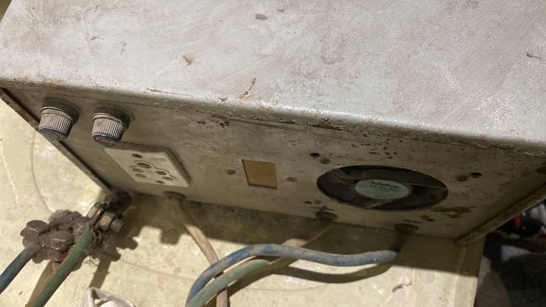 Microtech 1000Watt ups 3