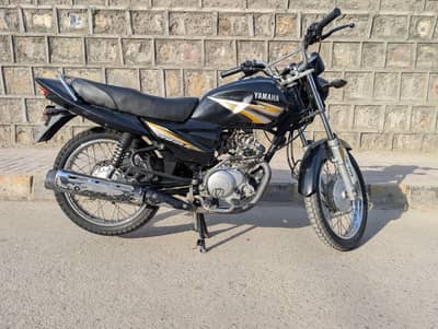 Yamaha YB125Z