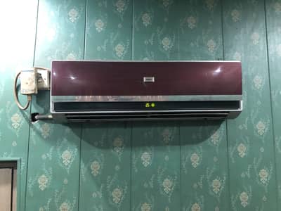 Haier 1 ton Air Conditioner