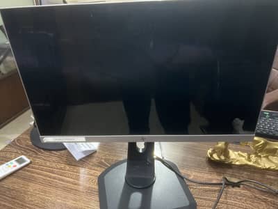 HP LED FOR SALE 21 INCH CONDITION LIKE NEW