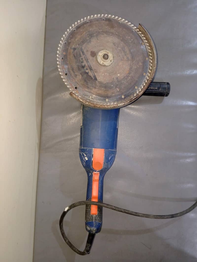 7" Grinder 5