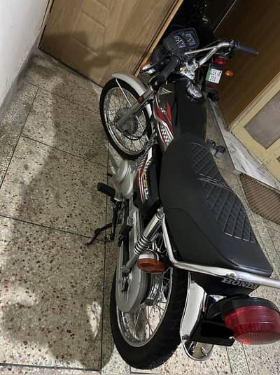 HONDA CG125 2023-24 MODEL CLEAN CONDITION