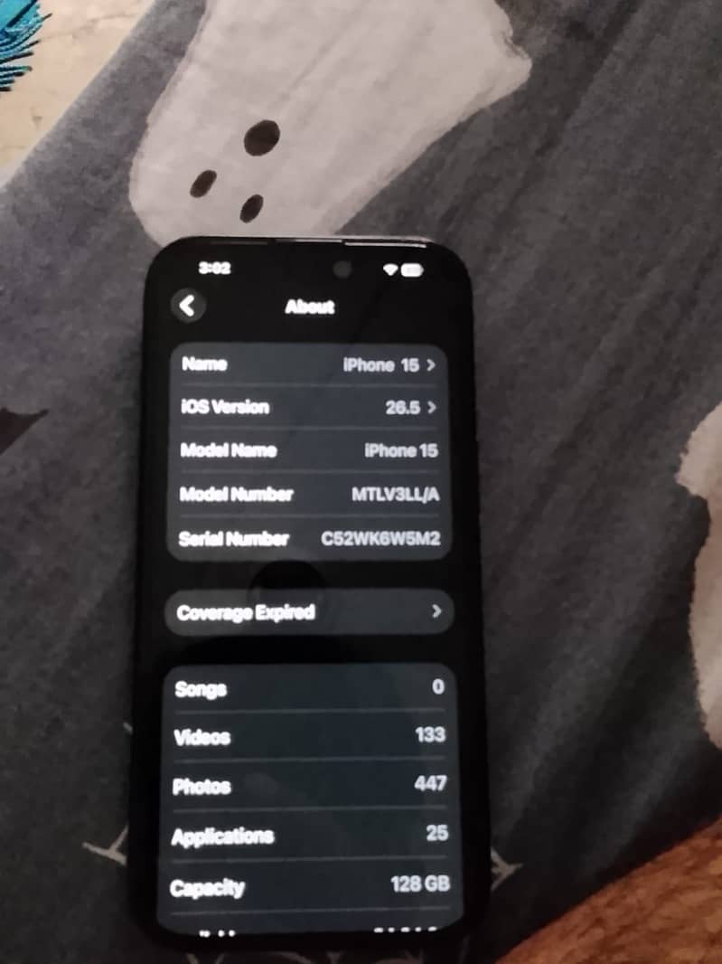 Apple iPhone 15 2
