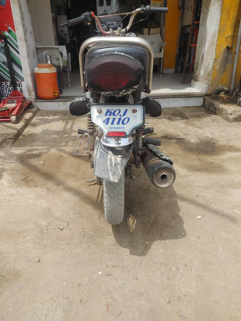 unique 125 6