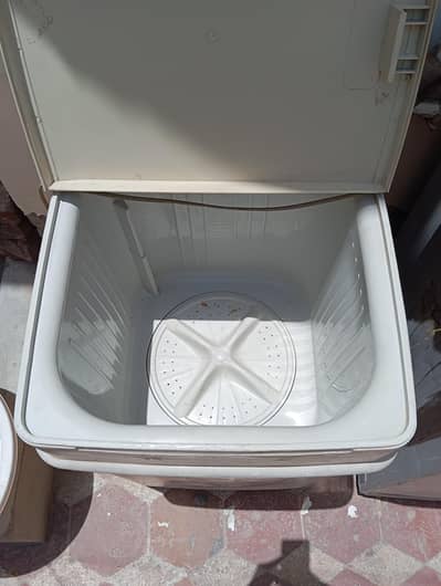 BOSS WASHING MACHINE