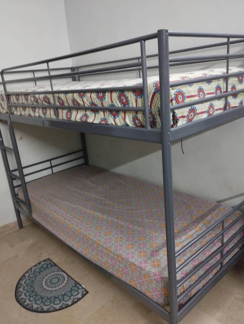 Bunk bed 0