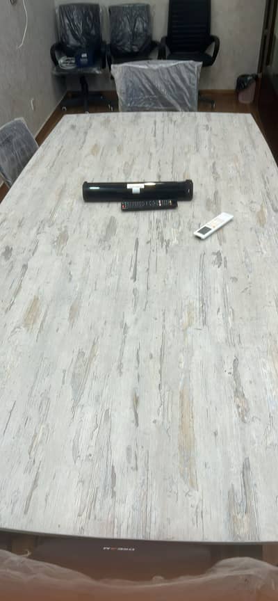 6 CHAIR TABLE FOR CONFERENCE ROOM FOR SALE FINAL PRICE CONDITION GOOD