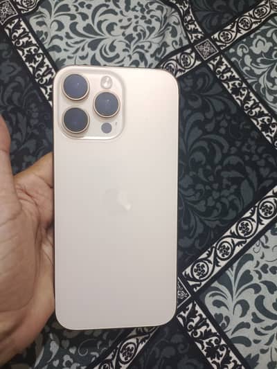 Apple iPhone 16 Pro Max