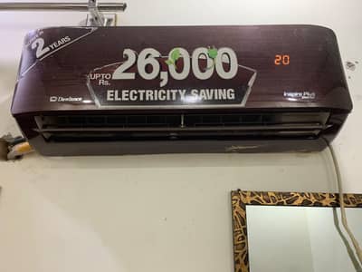 Dawlance Inverter AC in good condition
