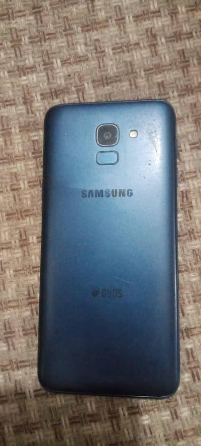 Samsung Mobile J6