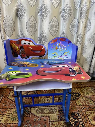 Kids study table