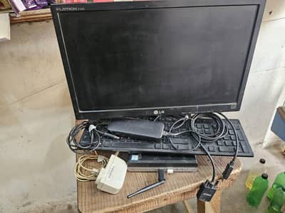 Hp mini pc i3 6gen 8/128ssd with LED 17 inch