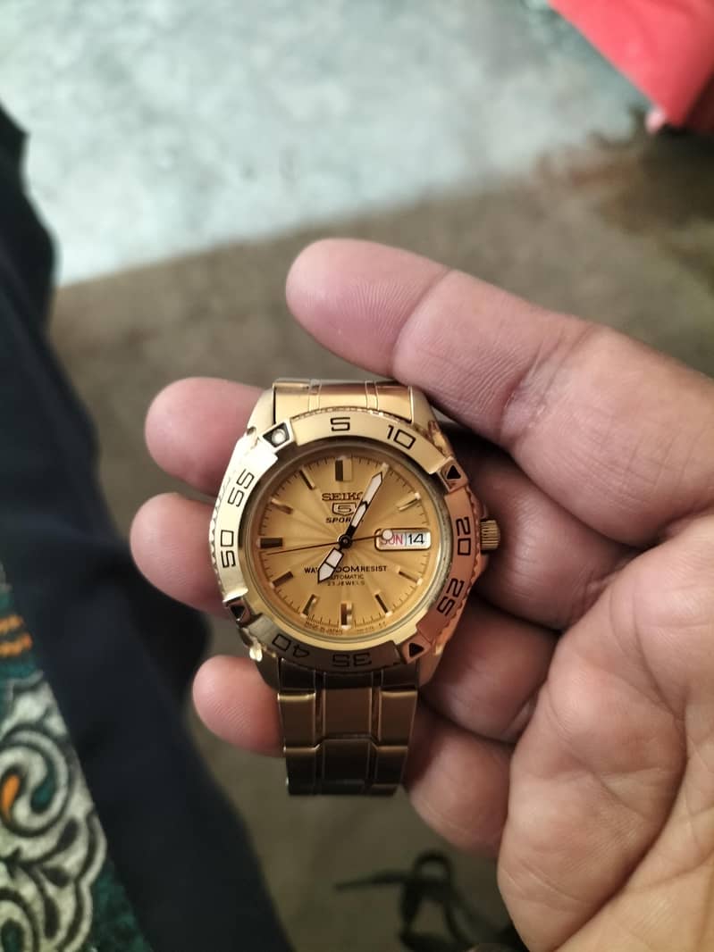 watch 8