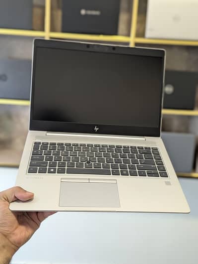 Hp Elitebook 745 G6 Ryzen 5 3500 + Graphics card 2gb AMD 8/256 FHD