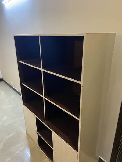 Book shelf