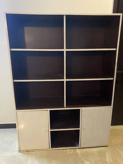 Book shelf