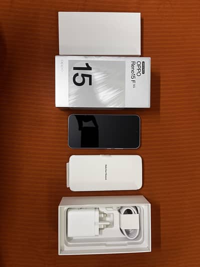 Oppo Reno 15F 5g 12/512gb