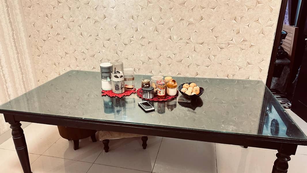 Dining table 3